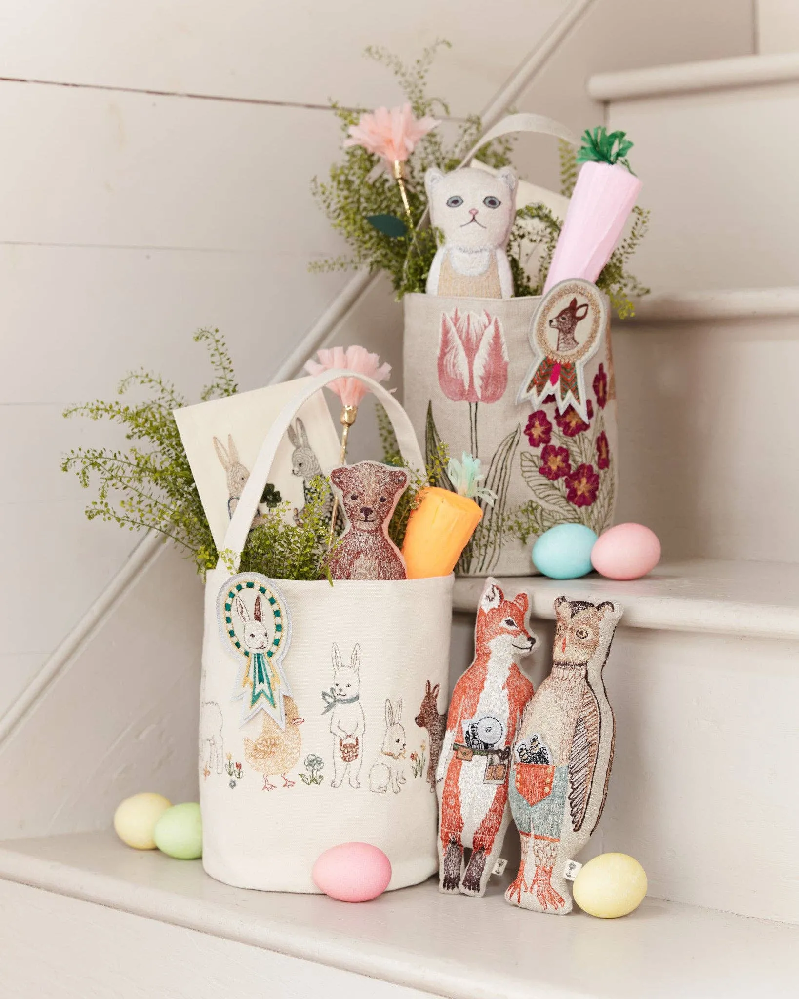 Blooms Linen Bucket
