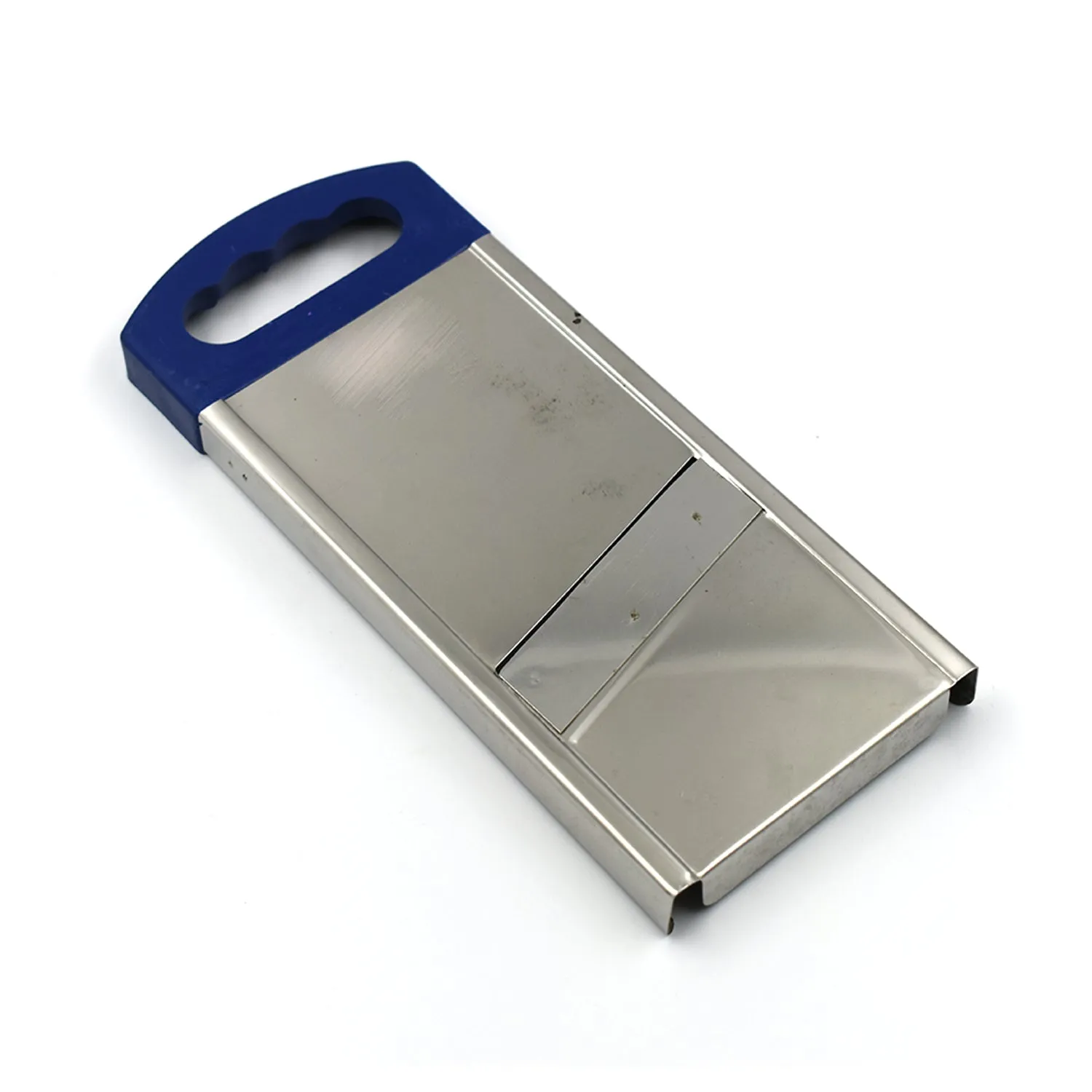 Plain Potato Slicer used in all kinds of household kitchen purposes for cutting and slicing of potatoes.
